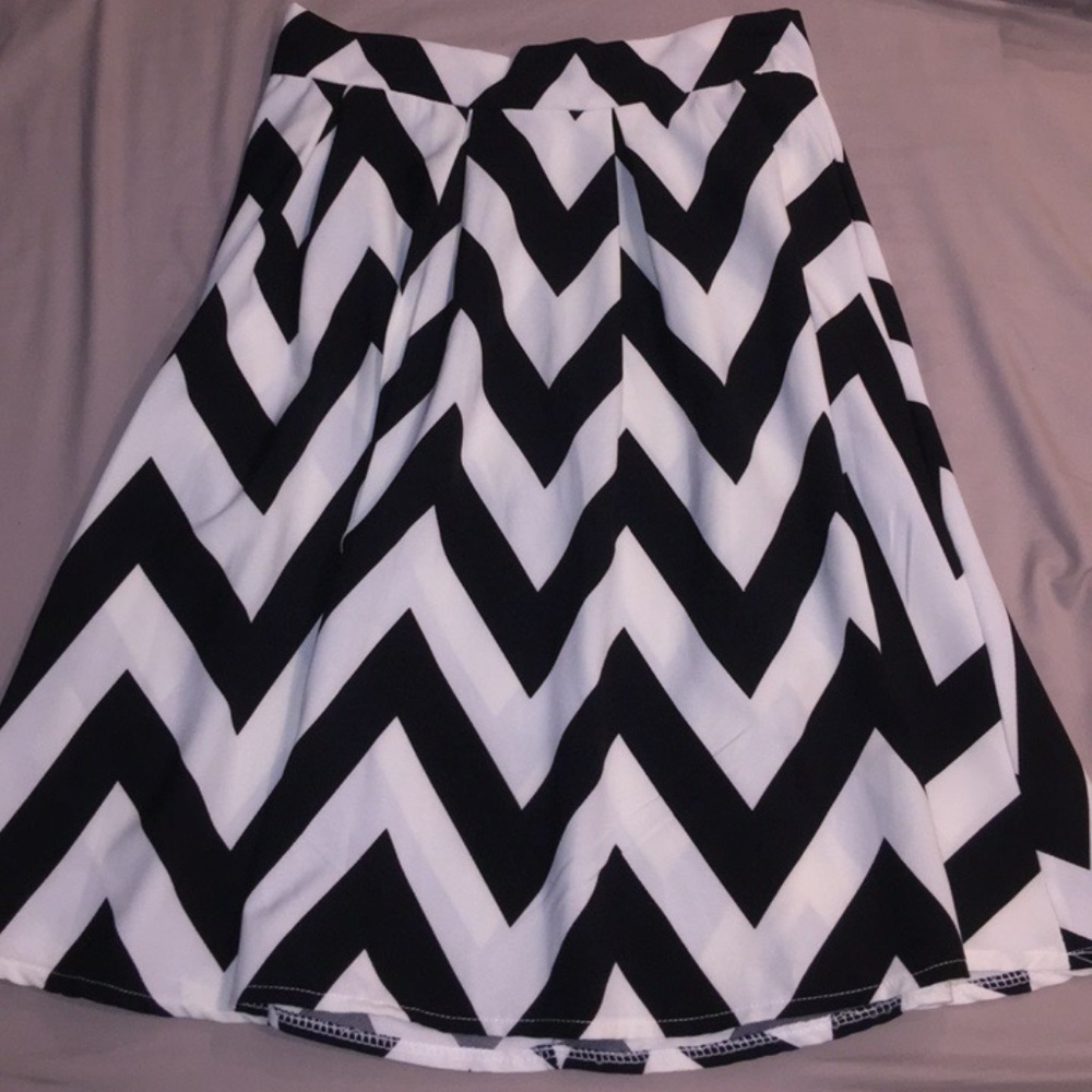 Midi Flowy Summer Skirt